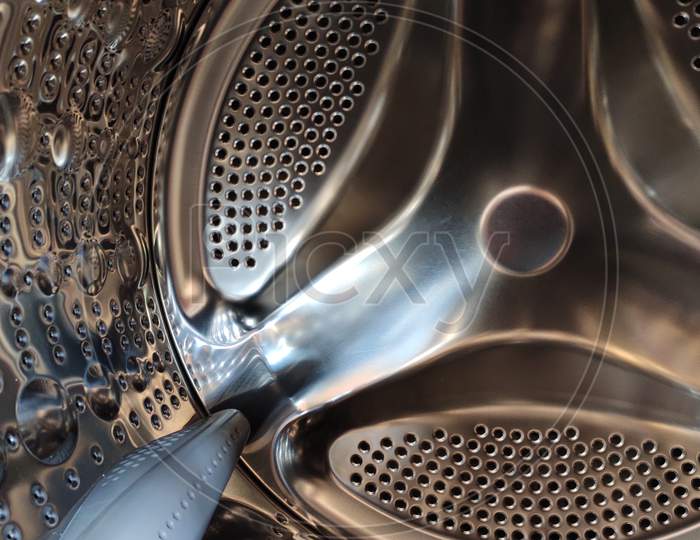Washing machine drum front load