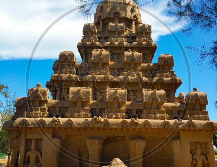Five rathas temple in Mahabalipuram