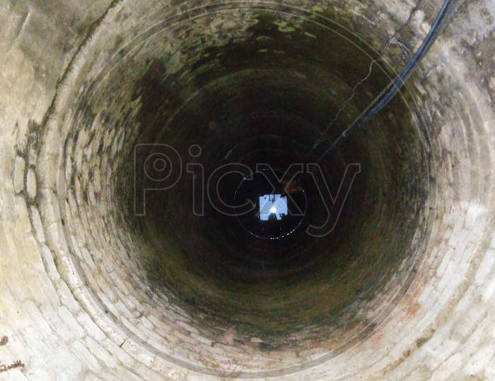 Water well, the Well