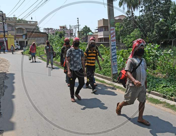 Migrant workers from Kanpur are returning to their homes in the state of West Bengal on their own initiative during lockdown period due to Novel Coronavirus (COVID-19) emergence.
