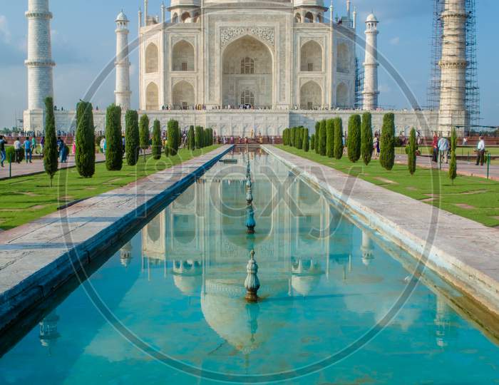 The Grate Taj Mahal of India was commissioned by Shah Jahan in 1631