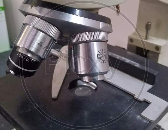 Medical microscop