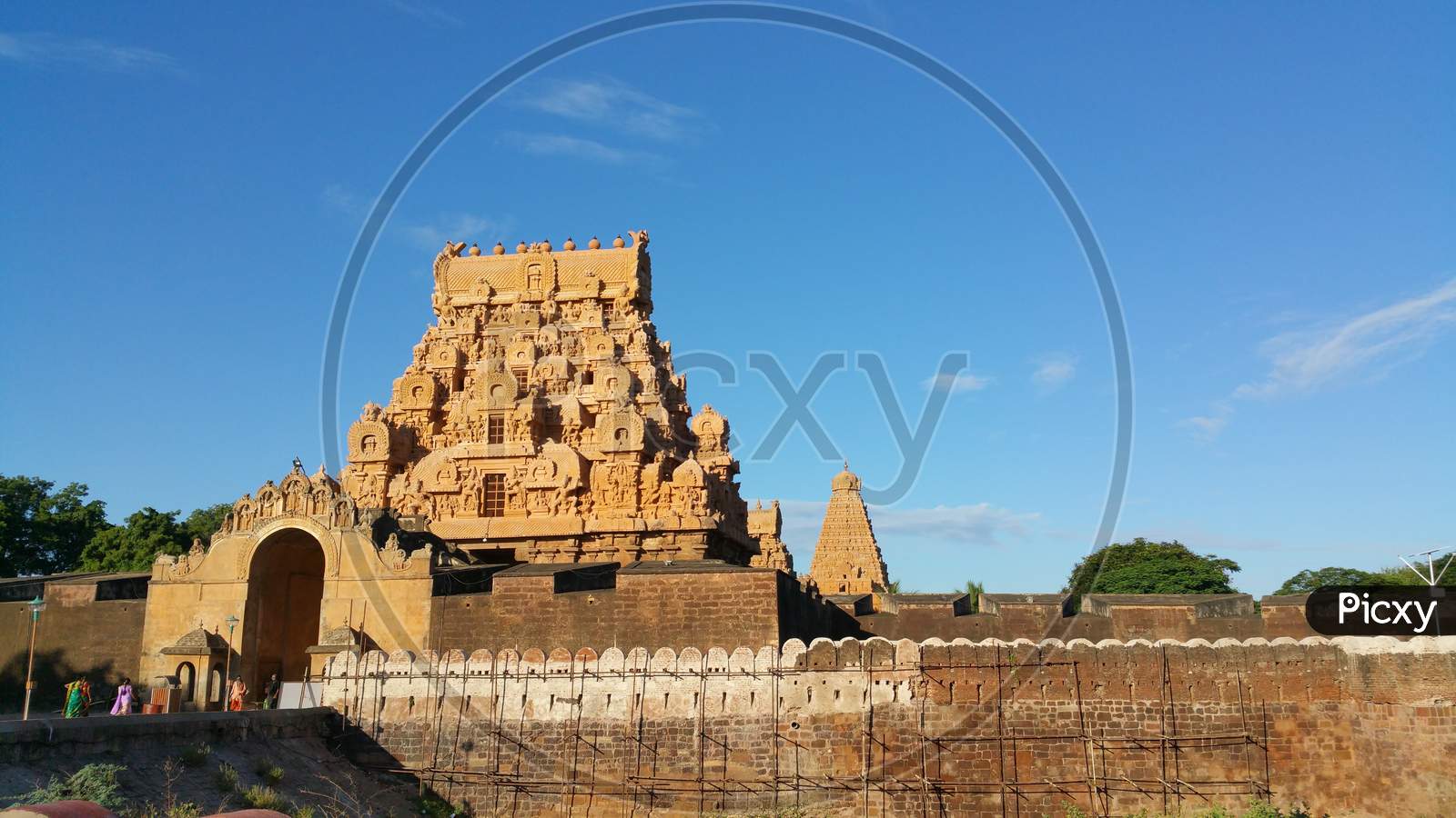 Beautiful Brihadeshwara temple in Thanjavur