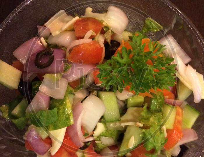 Fruit and vegetable salad