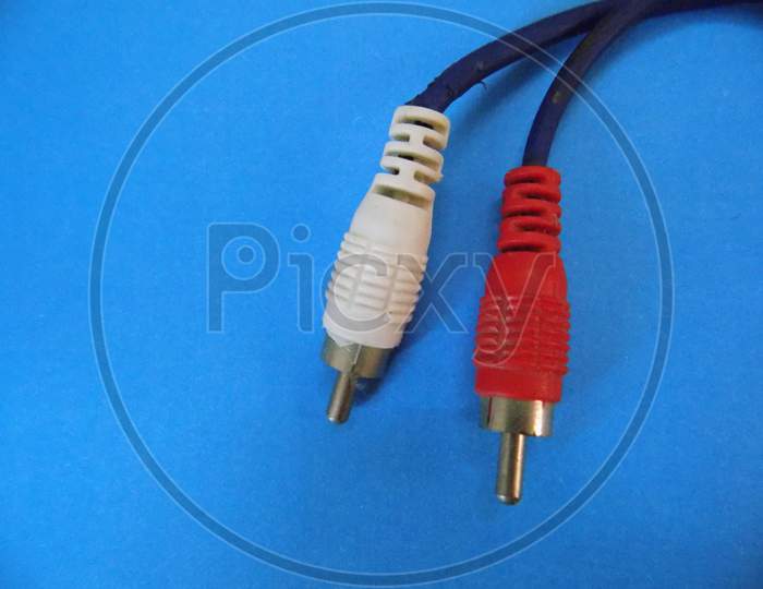 Red and white adapter wire