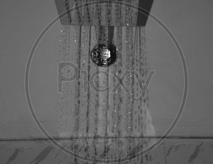 Home Shower sprinkling water