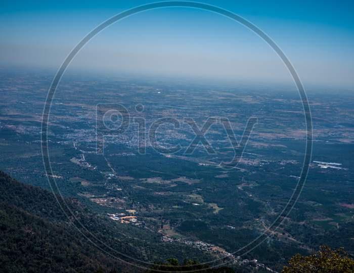 Ooty city aerial view, Ooty (Udhagamandalam) is a resort town in the Western Ghats mountains, in India's Tamil Nadu state.
