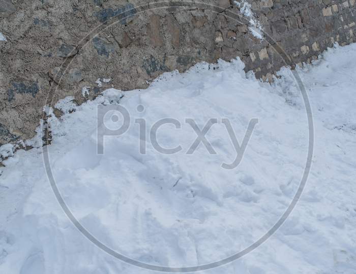 Natural winter background with fresh snow texture at Nathatop, Patnitop Jammu