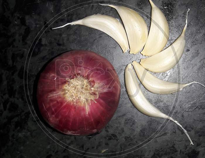 Art×Remove Plant×Remove Still life×Remove Allium×Remove Still life photography×Remove Fractal art×Remove Onion×Remove Red onion×Remove Vegetable×Remove