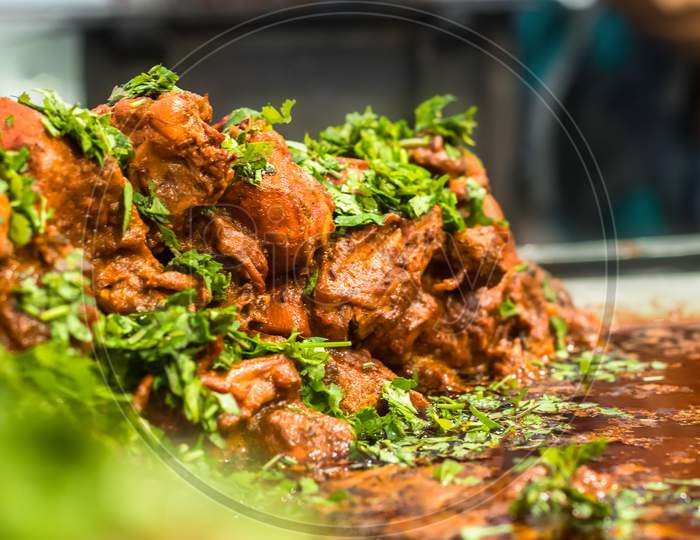 Indian Style Roasted Chicken Or Tandoori Chicken Garnished With Mint Leaves . Indian Non Vegetarian Food. - Image