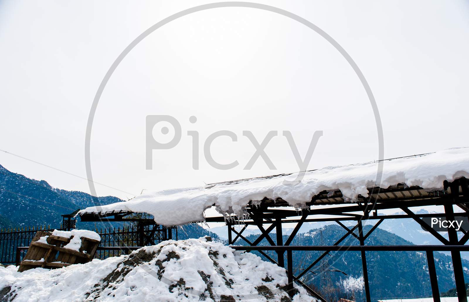 Roof covered with the snow at Patnitop a city of Jammu, Winter landscape