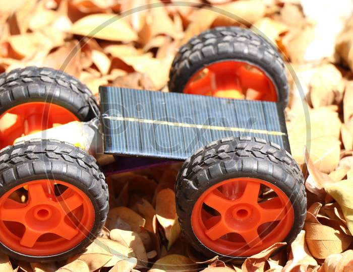 Solar Powered Toy Car With Big Wheels
