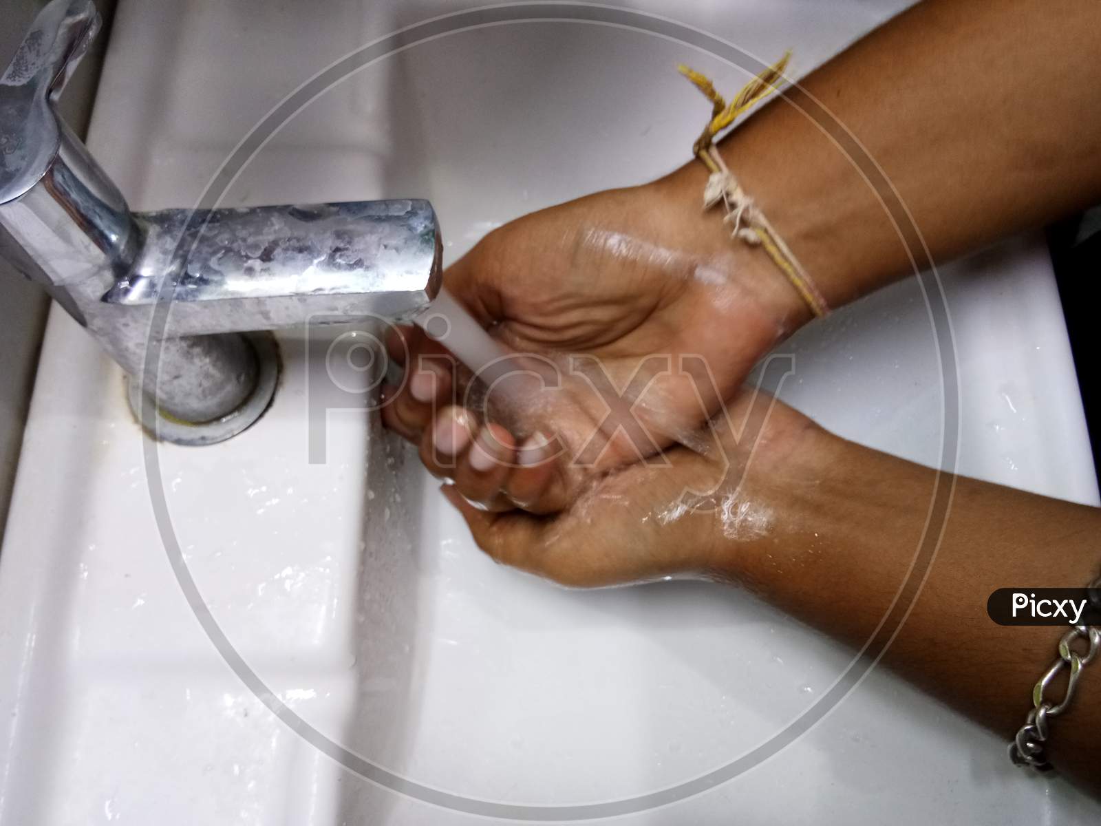Water hand wash