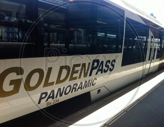 GoldenPass Panoramic train is the scenic train ride which connects central Switzerland with Lake Geneva.
