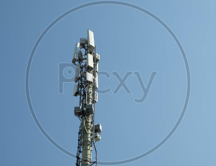 Telecommunication Antenna Of 4G And 5G Network