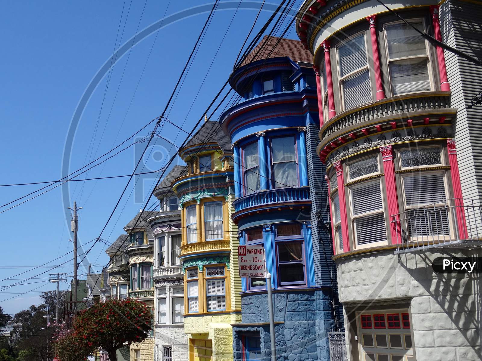Beautiful Colored Houses Of The Haight & Ashbury District In San Francisco