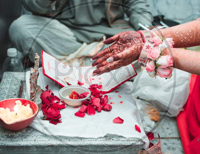 Hands of Indian Bride