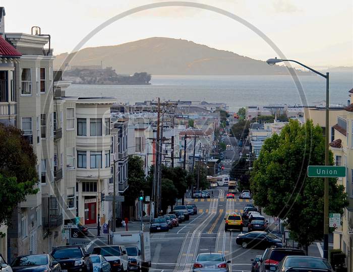 View From Nob Hill On A Typical Steepy Road Of San Francisco