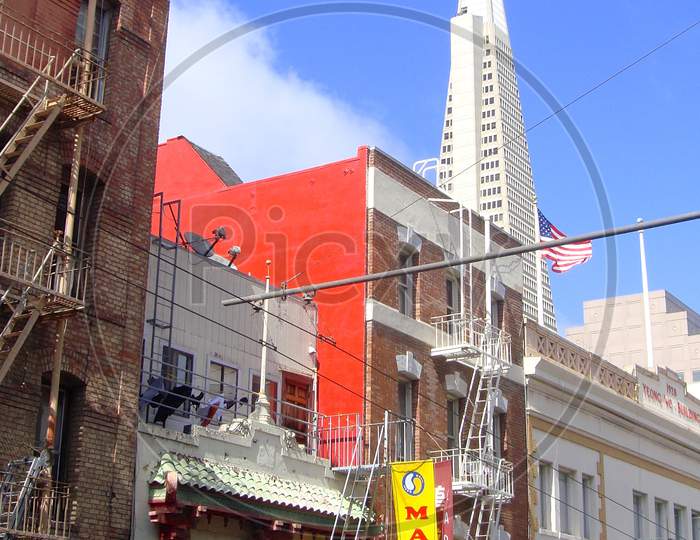 San Francisco Street View Of Chinatown