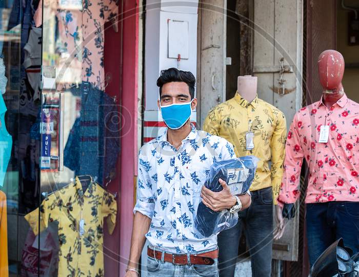 Jodhpur, Rajasthan, India - May 20 2020: People Coming Out Wearing Mask, Shops And Reopen After Lock Down Restrictions Due To Covid-19 Pandemic, Back To The Normal Life With Few Safety Measure.