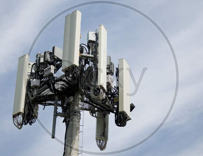 Telecommunication Antenna Of 4G And 5G Network