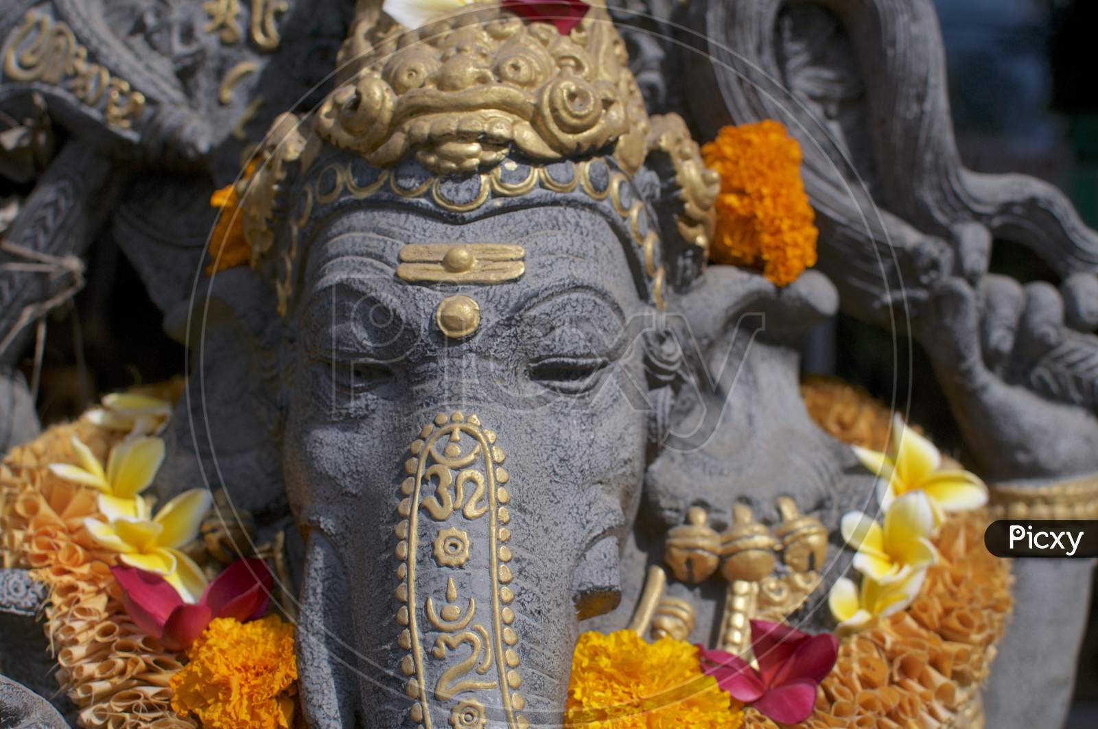 Close Up Picture Of A Ganesha Stone Statue