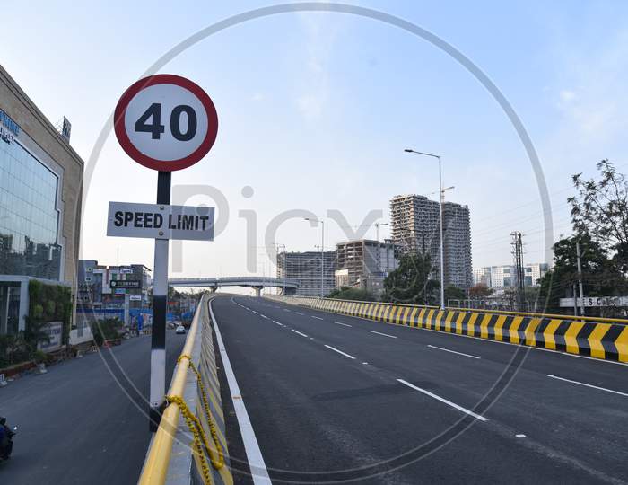 40KMPH speed max on the flyover
