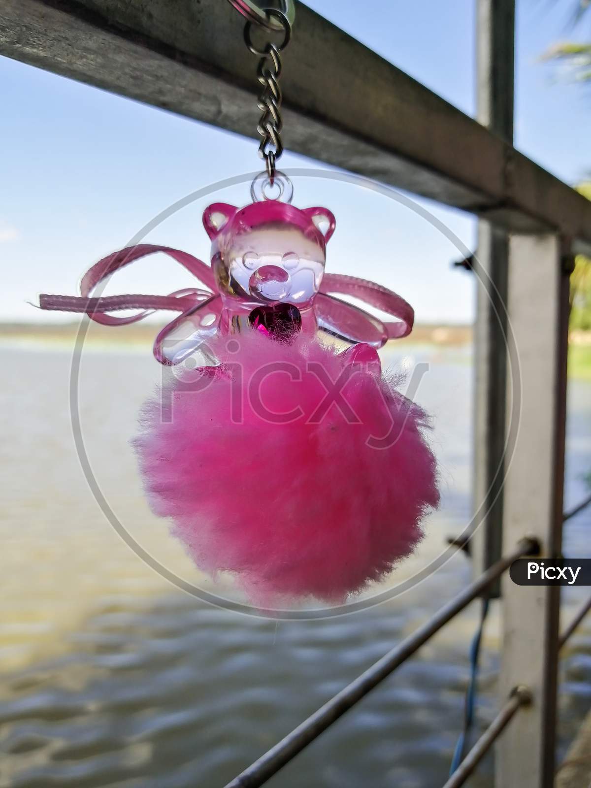 Small Teddy Bear Key Tag Hang On The Square Steel Bar.