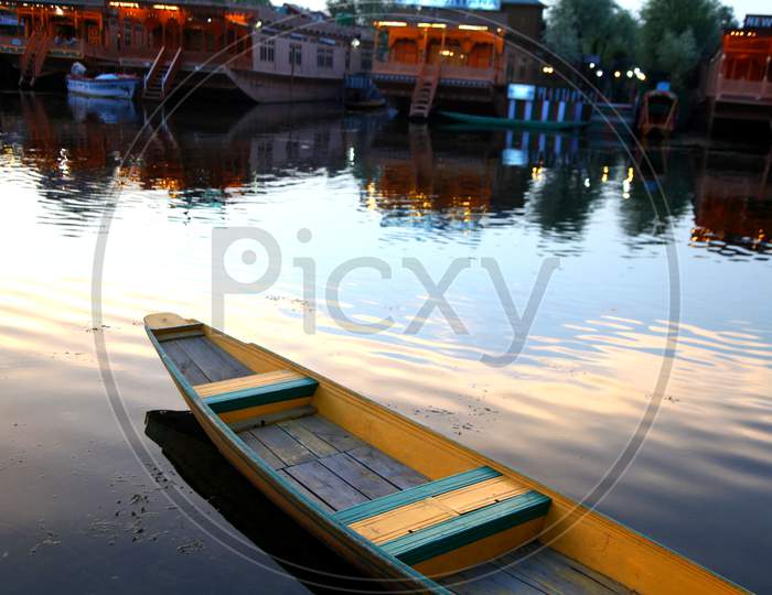Shikara Boat In Dal Lake , Kashmir India (Photo Copyright © by Saji Maramon)
