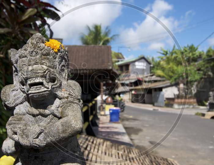 Balinese Bedogol (Dwarapala) Statue