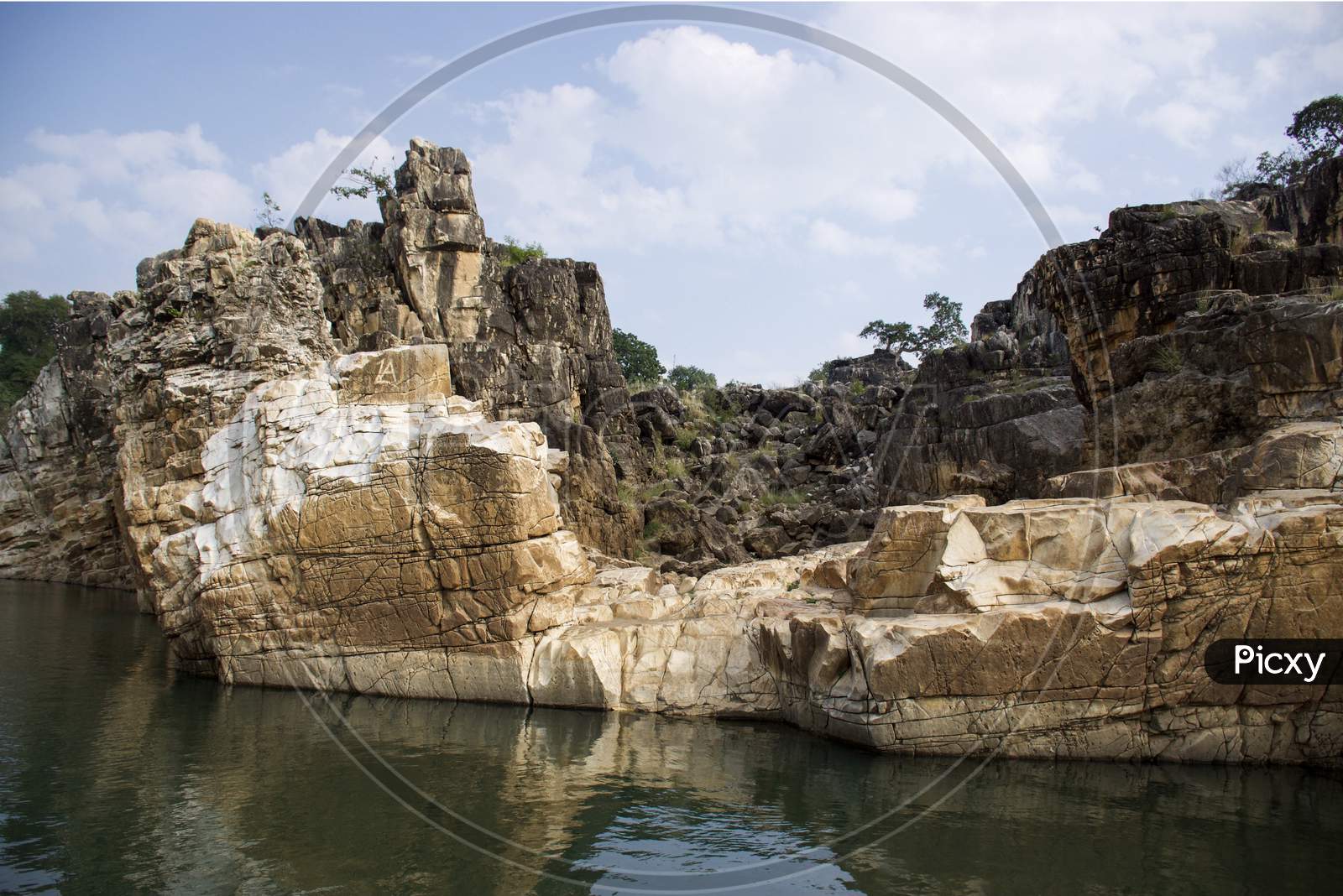 Marble Rocks (Bhedaghat), Jabalpur, Madhya Pradesh/India