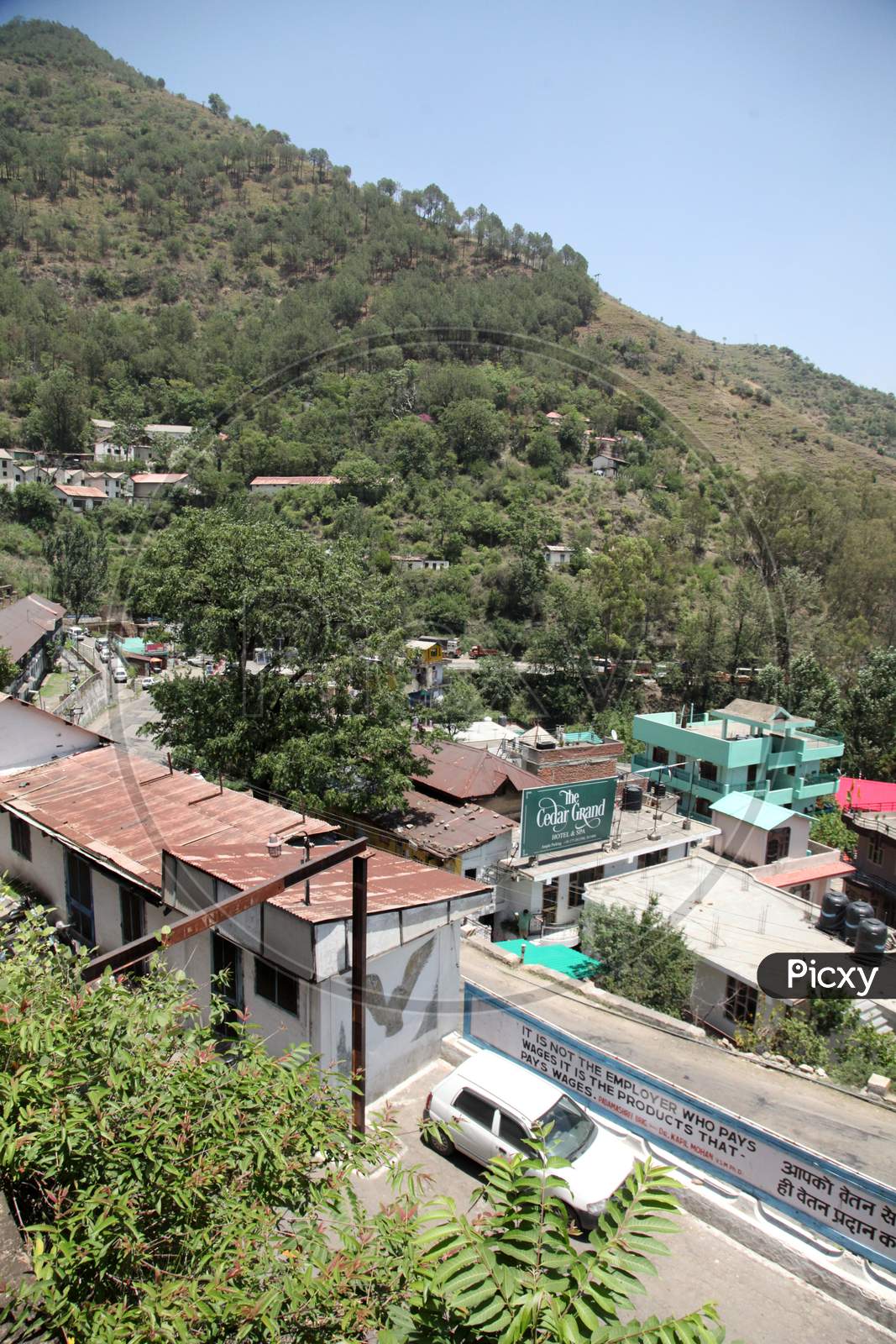 Houses on Mountains in Kumarhatti, Himachal Pradesh