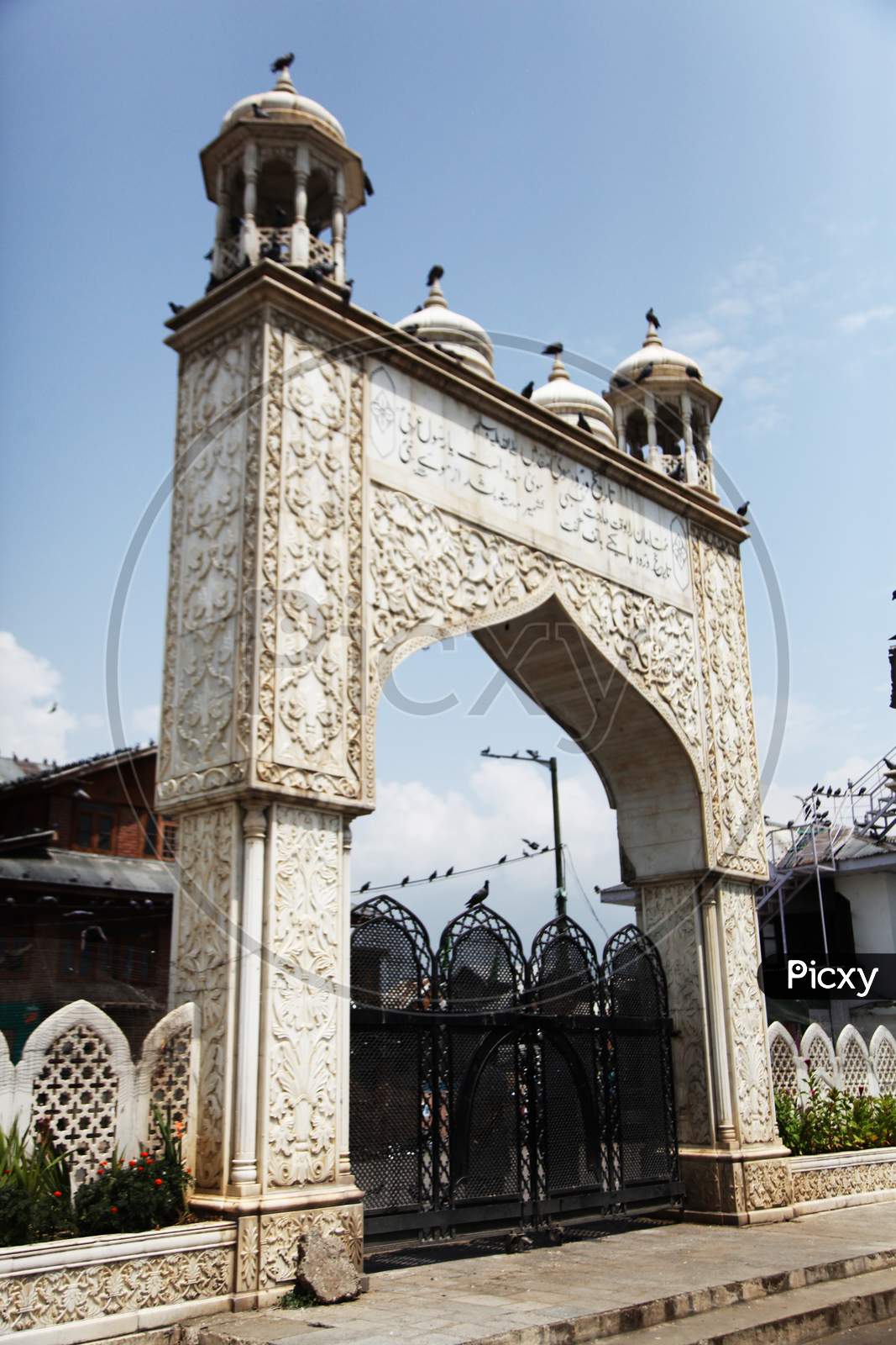 Hazratbal Shrine Mosque in Srinagar