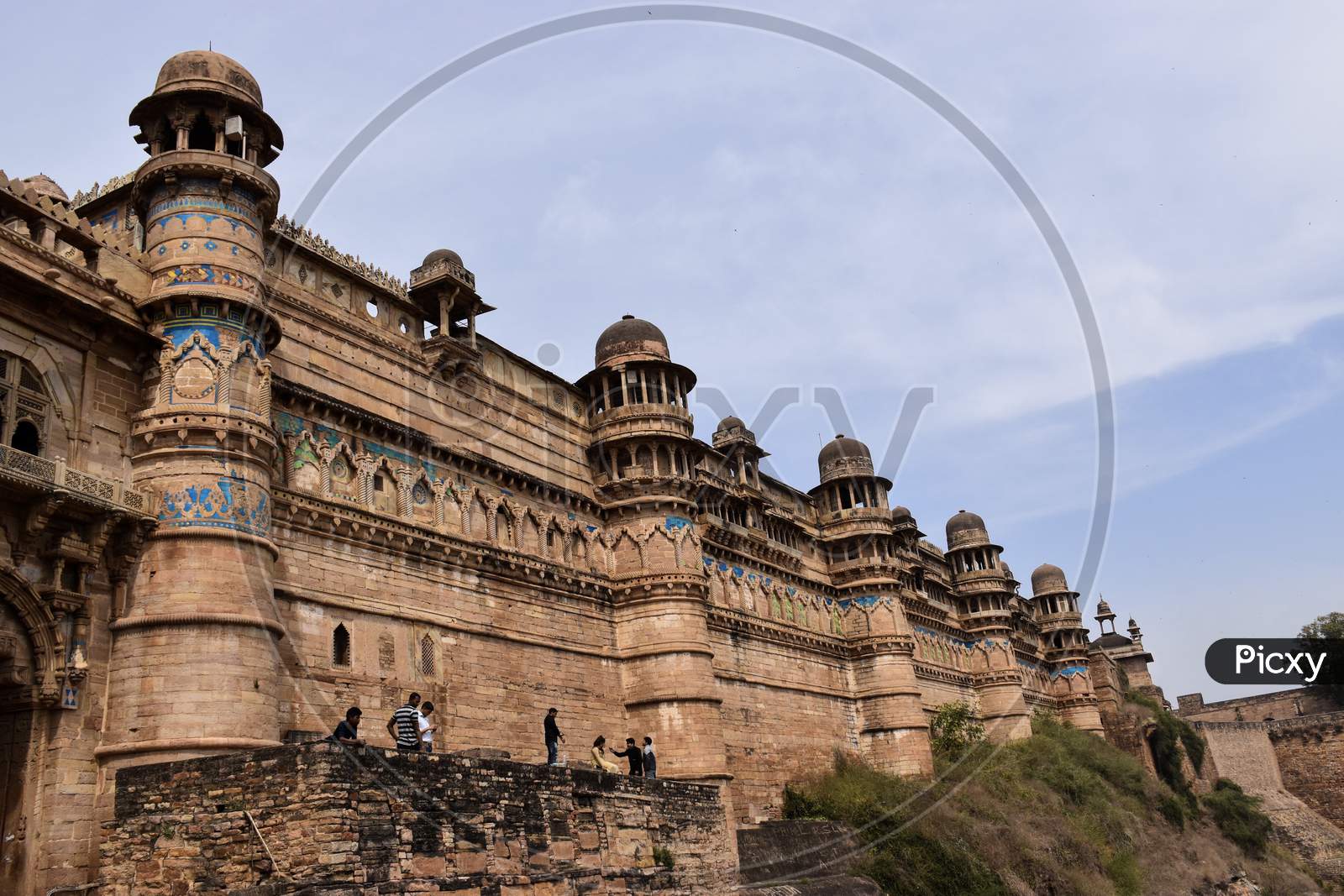 Image of Gwalior, Madhya Pradesh/India : March 15, 2020 - 'Gwalior Fort' It  Is Hill Fort Near Gwalior And Described As 'The Pearl Amongst Fortresses In  India' Built In 8Th Century-VA668850-Picxy