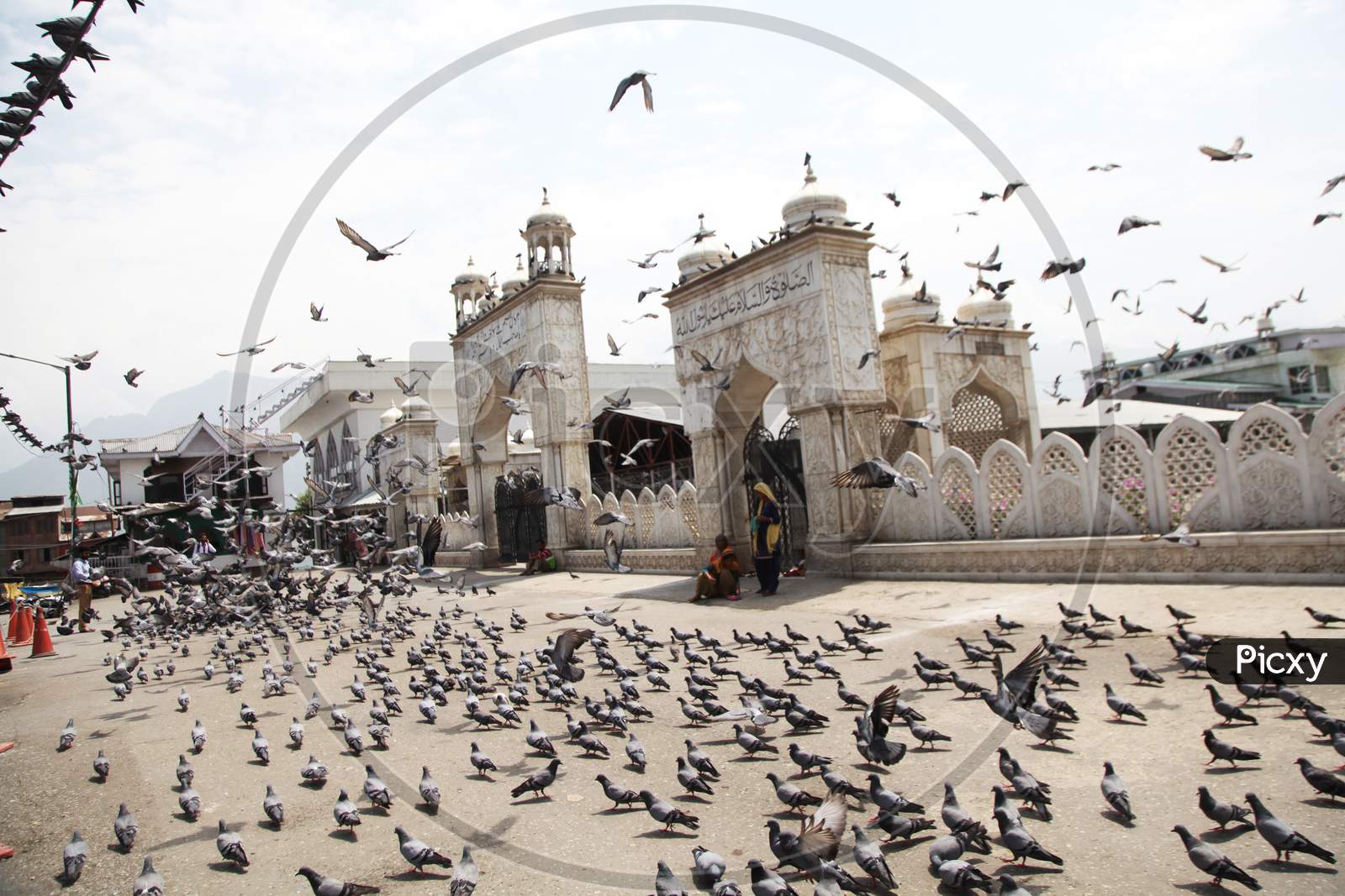 Hazratbal Shrine Mosque in Srinagar