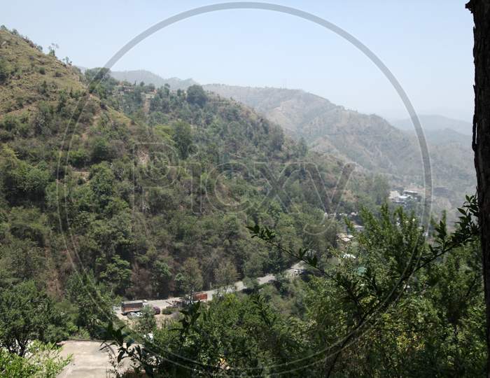 Roadways in Kumarhatti, Himachal Pradesh