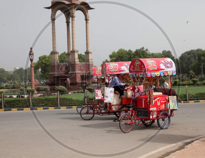 Ice Cream vendors near India gate