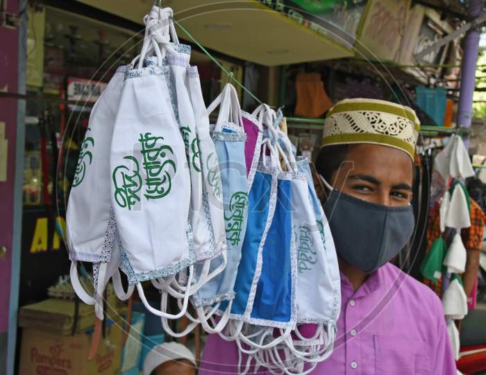 Eid Mubarak face mask is being sold to prevent Novel Coronavirus (COVID-19).