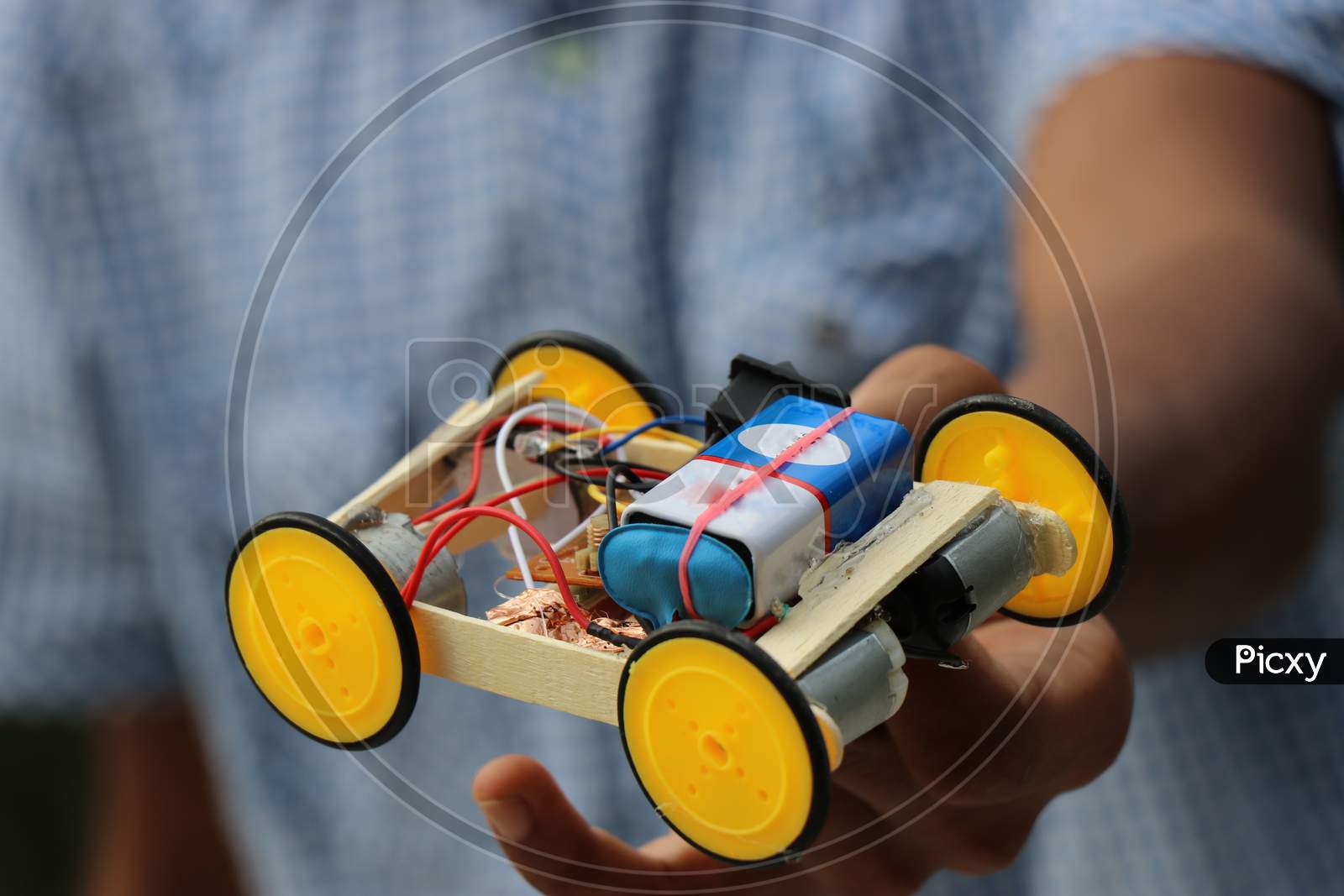 Remote Controlled Car Which Is Small And Very Fast Held In Hand