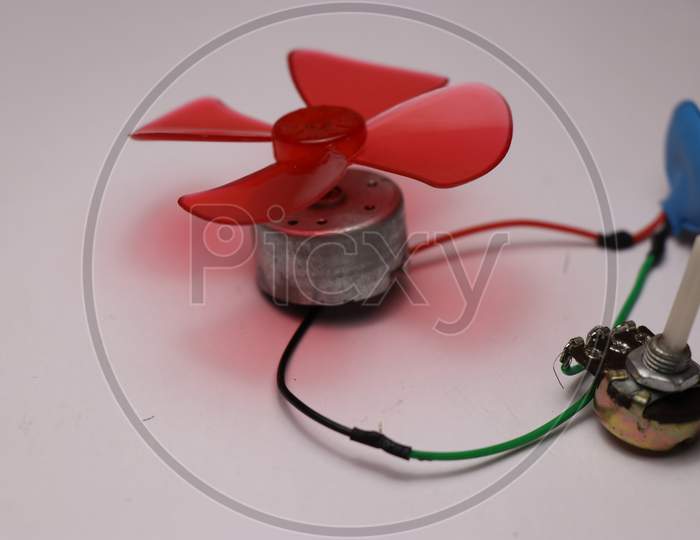 Dvd Motor With Propeller Attached To Its Shaft Connected To Potentiometer For Speed Control