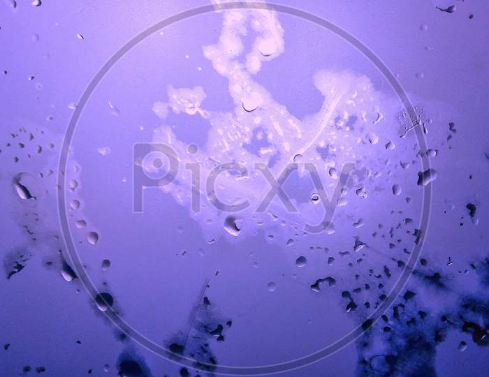 Transparent sheet violet colour