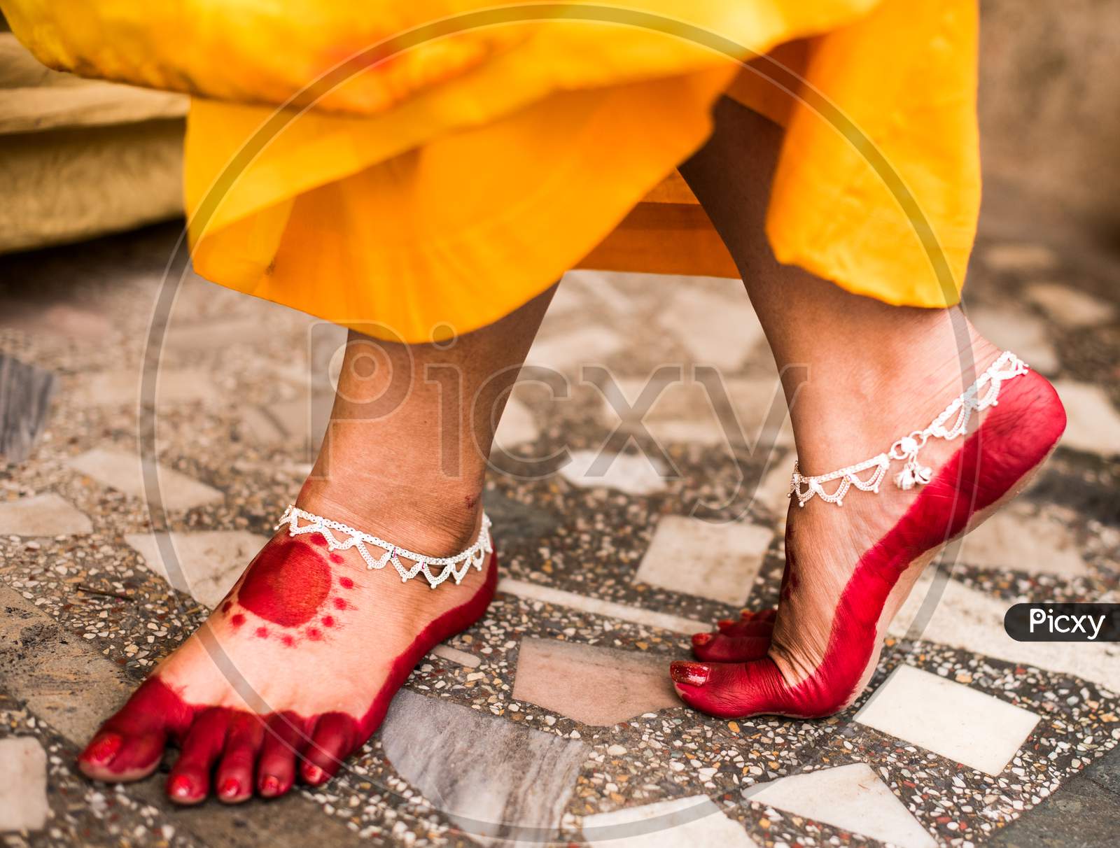 Alta Design On Feet Of Girl For Hindu Indian Wedding Ceremony