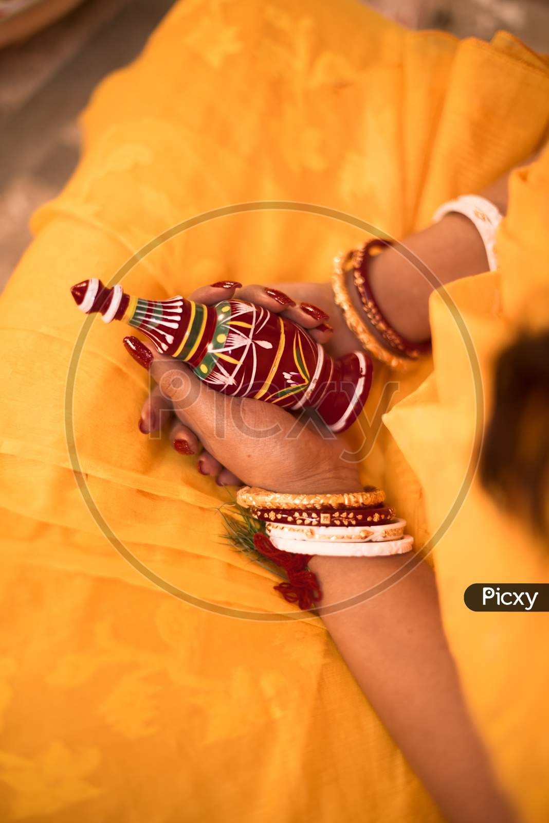 Image Of Gachkouto Used In Indian Wedding Ceremony.