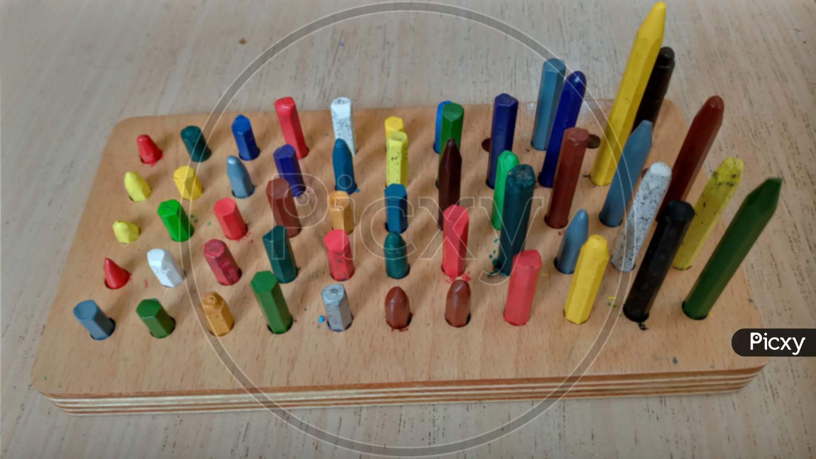 Colourful wooden crayons stand holder  for Montessori classrooms