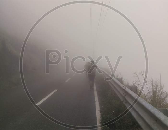 Cold Fogy road