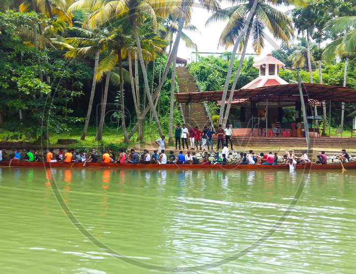 10/02/2020-Kollam, India: Players Practicing For Vallam Kali (Boat Race) In Ashtamudi Lake, Kerala.