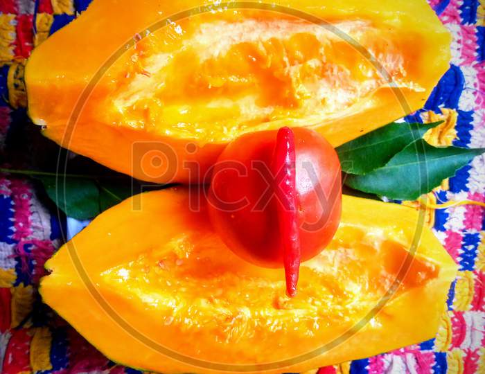 Papaya tomato red chili