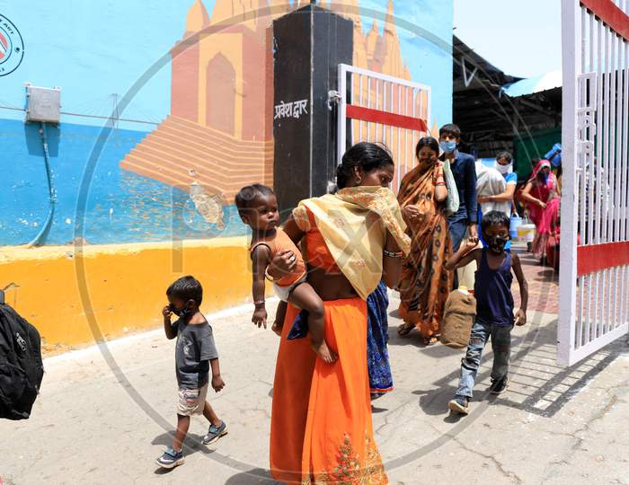Migrants From Surat  Arrive By A Special Train At Prayagraj Junction During extended Nationwide Lockdown amidst  Coronavirus or COVID-19 Pandemic  In Prayagraj, May 27, 2020.
