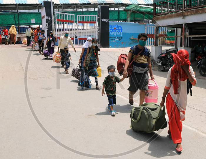 Migrants From Surat  Arrive By A Special Train At Prayagraj Junction During extended Nationwide Lockdown amidst  Coronavirus or COVID-19 Pandemic  In Prayagraj, May 27, 2020.