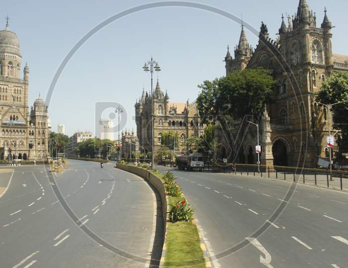 The CSMT-BMC intersection, one of the busiest junction in the city, wears a deserted look during a 14-hour long curfew to limit the spreading of coronavirus disease (COVID-19) in the country, in Mumbai, India on March 22, 2020.